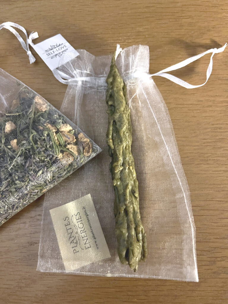 Bougie rituelle aux pla,tes du mélange Self-love